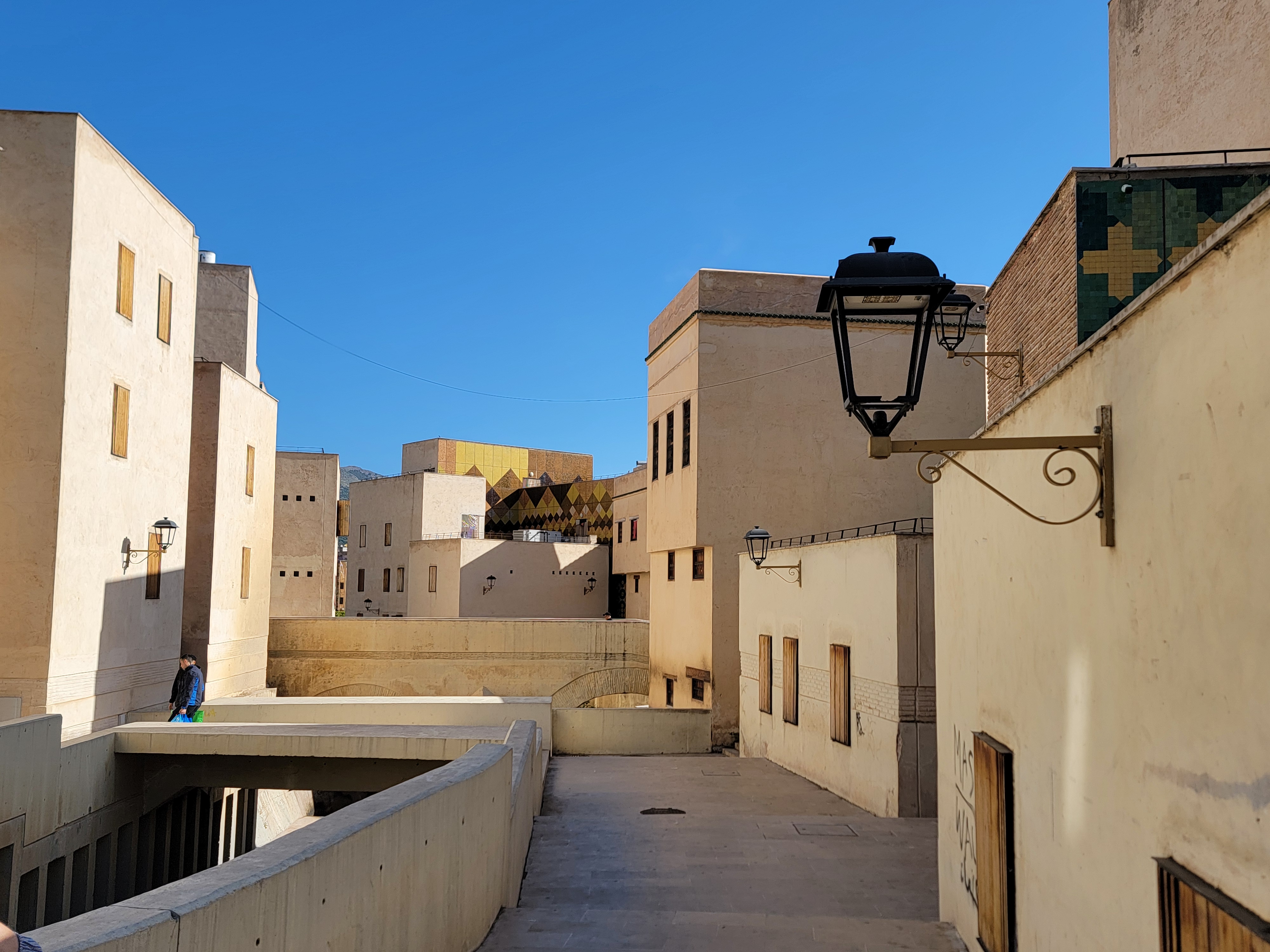 Fès
